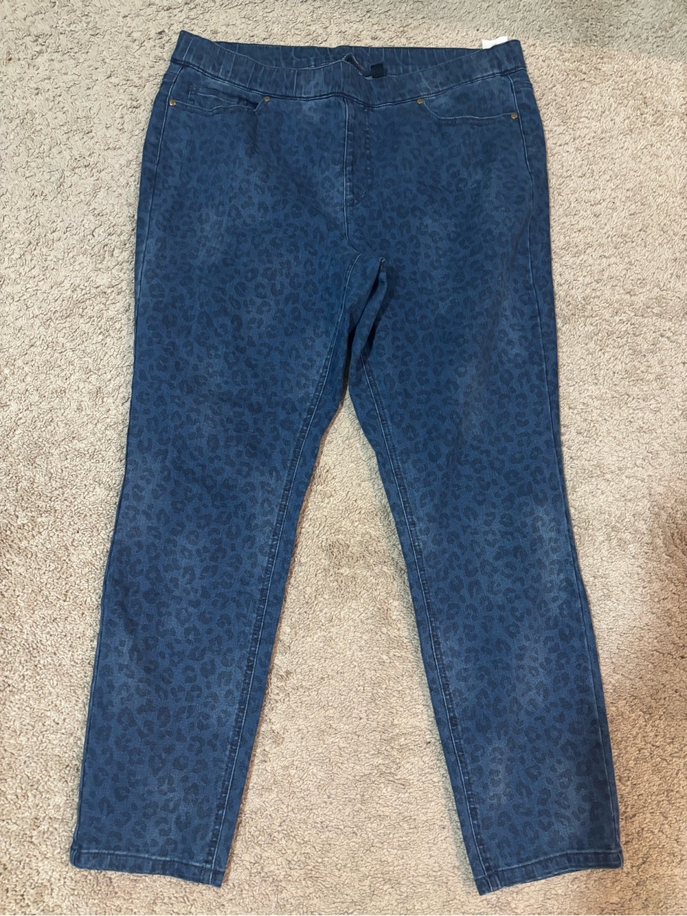 Women's Dark Blue Leopard-Print Skinny Jeans - Picture 2 of 4